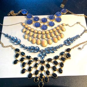 4 piece statement necklace bundle!